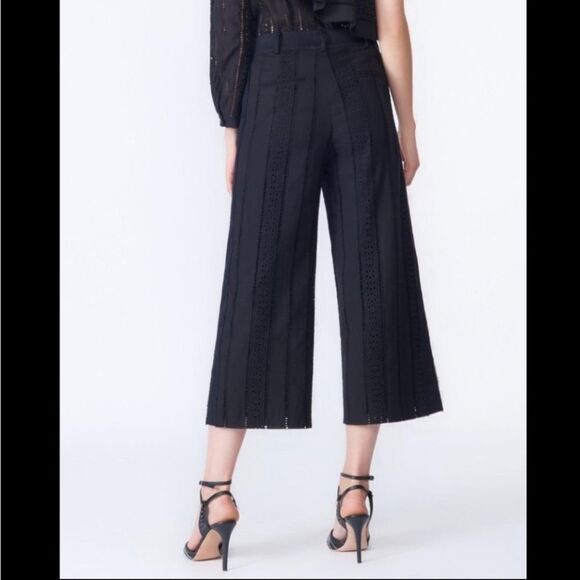 Veronica Beard Leta Eyelet Gaucho Cropped Pants in Black Size 6 - Picture 2 of 10